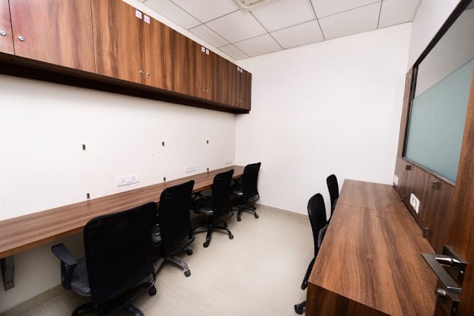 https://api.cohubindia.com/assets/uploads/20240229/I-_Office_Cabin_for_7.JPG