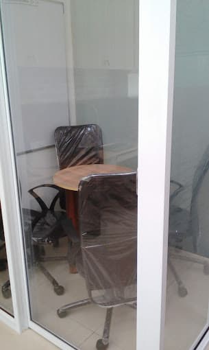 My Office Desk Space, Zoom Plaza Maxus Mall, Borivali