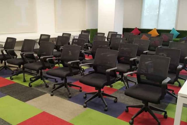Millennial Pod, Kanakia Boomerang, Powai
