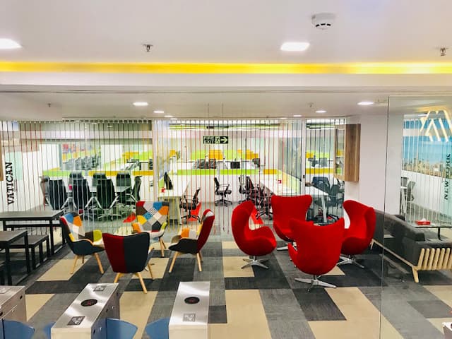 Millennial Pod, Kanakia Boomerang, Powai