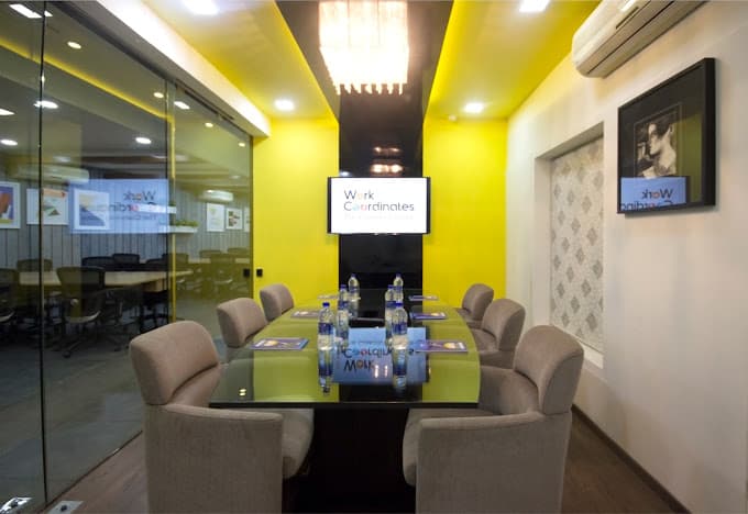 uploads/20240324/Meeting Room.jpg