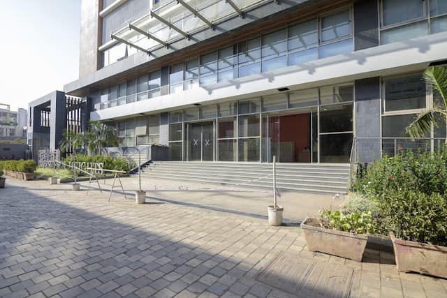 Spaces, Adani Western Height, Andheri-West