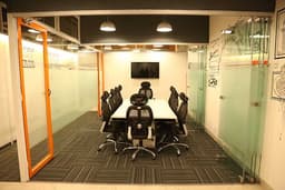 uploads/20240324/confroom2-is2.jpg