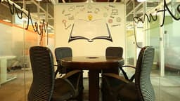 uploads/20240324/meeting-room1-is1.jpg