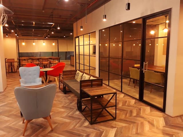 Awfis, Nucleus Mall, Camp