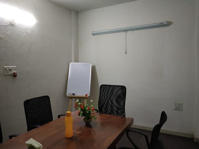 Excella, Elite Brookland, Baner