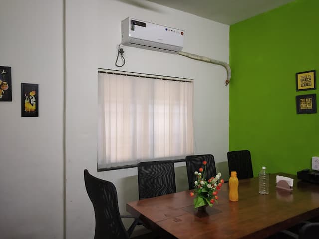 Excella, Elite Brookland, Baner