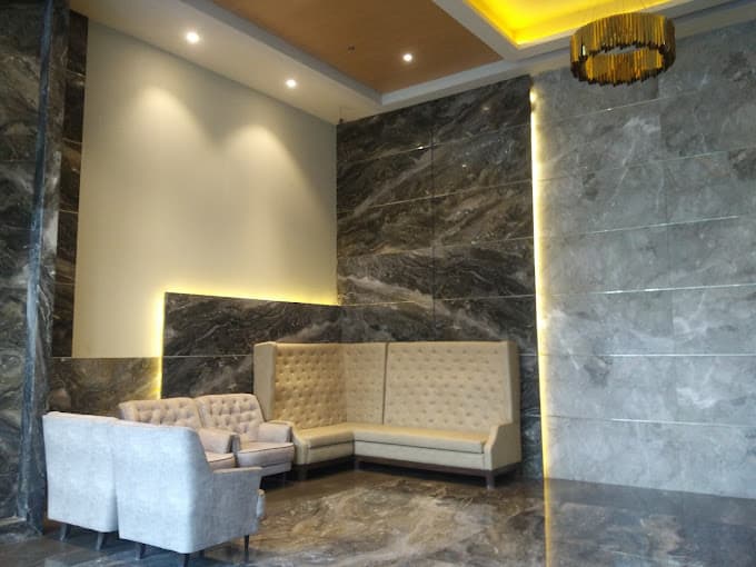 https://api.cohubindia.com/assets/uploads/20240331/2019-08-27.jpg