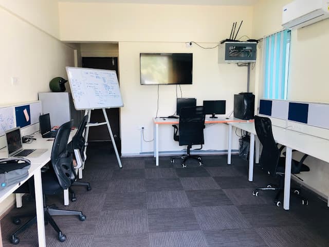 Groots, Swarajya, Baner
