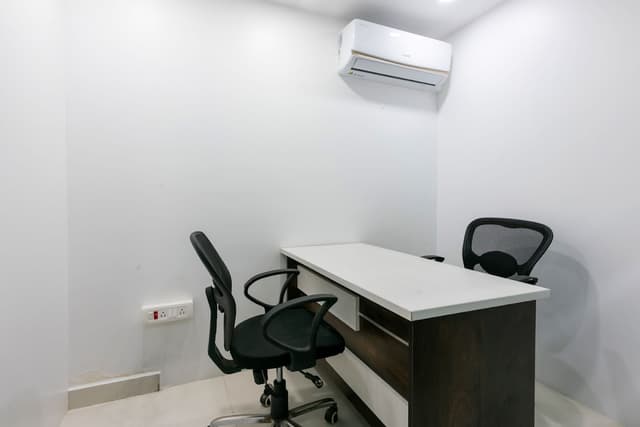 VUnite, Mount Banjara Complex, Banjara-Hills