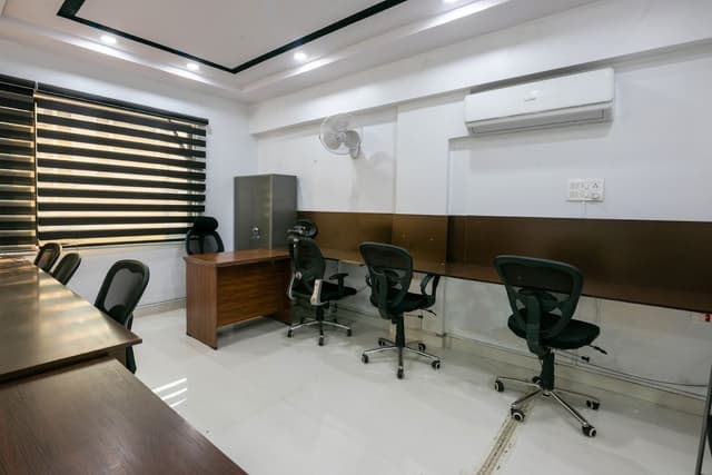 VUnite, Mount Banjara Complex, Banjara-Hills