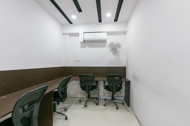 VUnite, Mount Banjara Complex, Banjara-Hills
