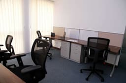 uploads/20240420/Team-office.jpeg