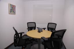 uploads/20240420/mtg room.jpeg