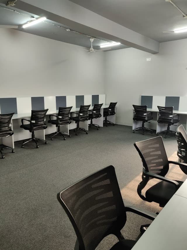 Incubinet, Aditya Complex, JP-Nagar