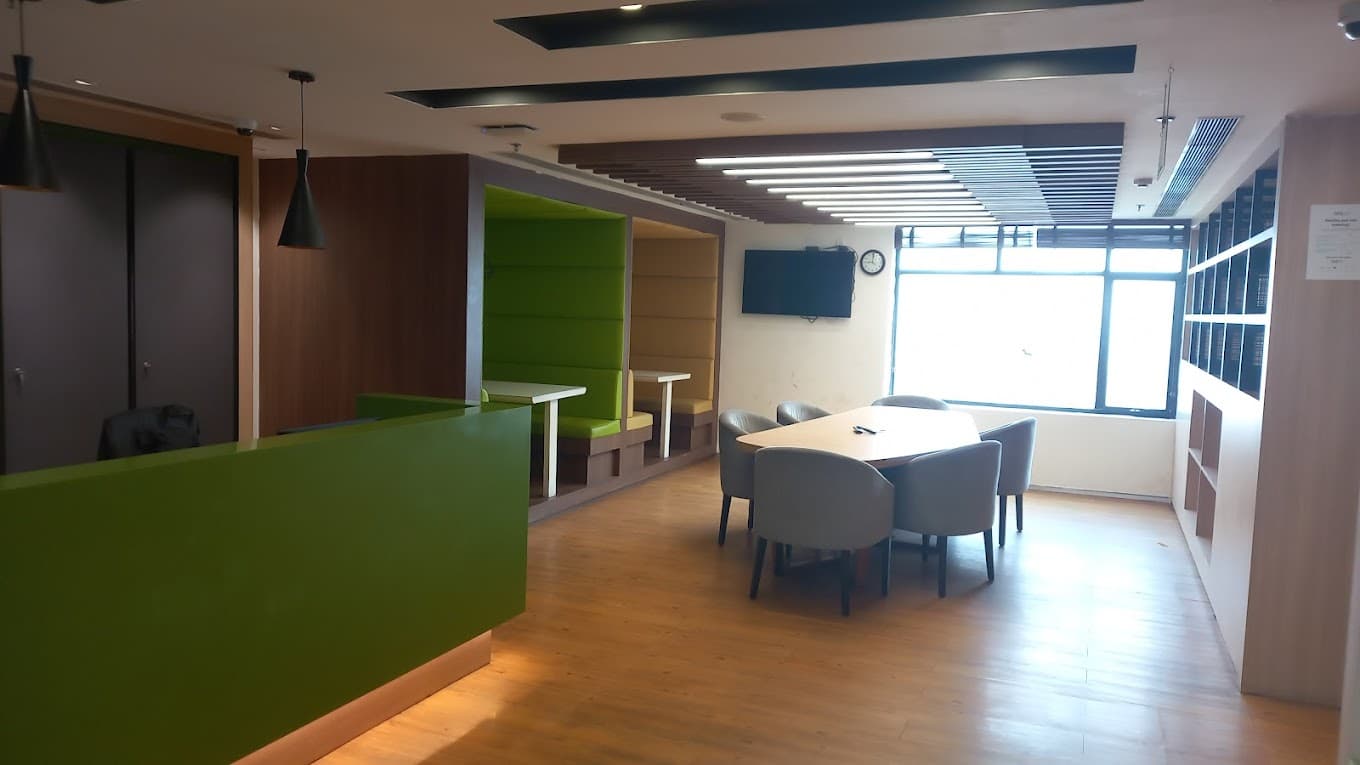https://api.cohubindia.com/assets/uploads/20240822/Gomti Nagar Lucknow office on rent.jpeg