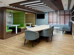 uploads/20240822/coworking Lucknow.jpg