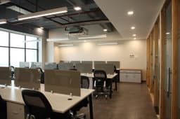uploads/20240823/Gomti_Nagar_office_on_rent.JPG