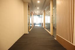 uploads/20240823/Lucknow_meeting_room.jpg