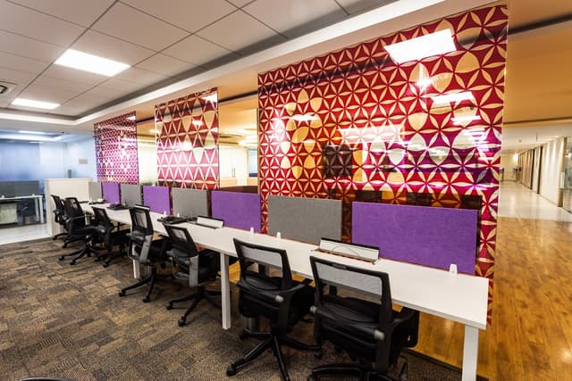 Parexl Workspaces, B-Block, Sector-63
