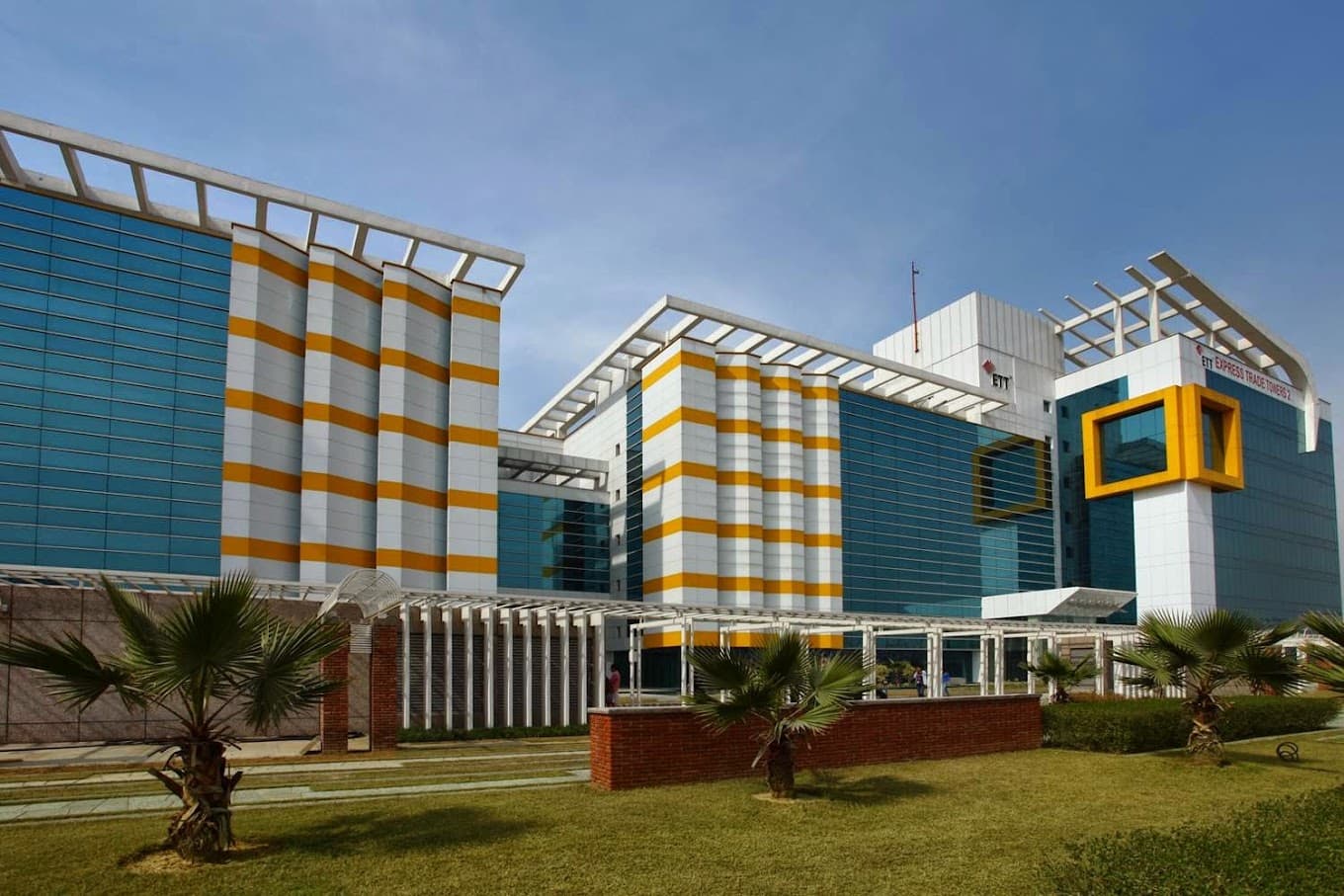 https://api.cohubindia.com/assets/uploads/20240912/coworking_Noida.jpg