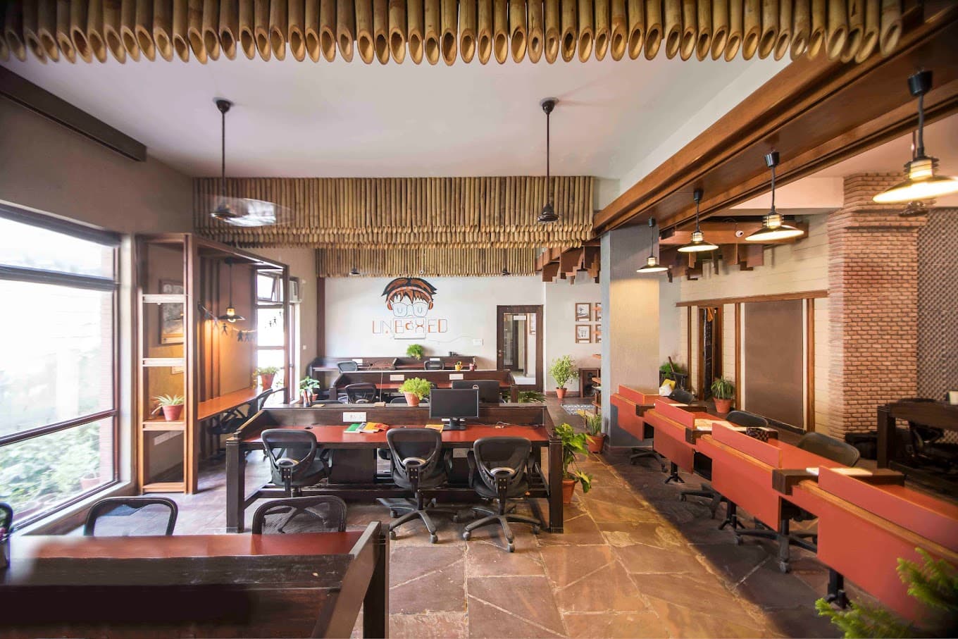 https://api.cohubindia.com/assets/uploads/20240917/Noida_office_on_rent.jpg