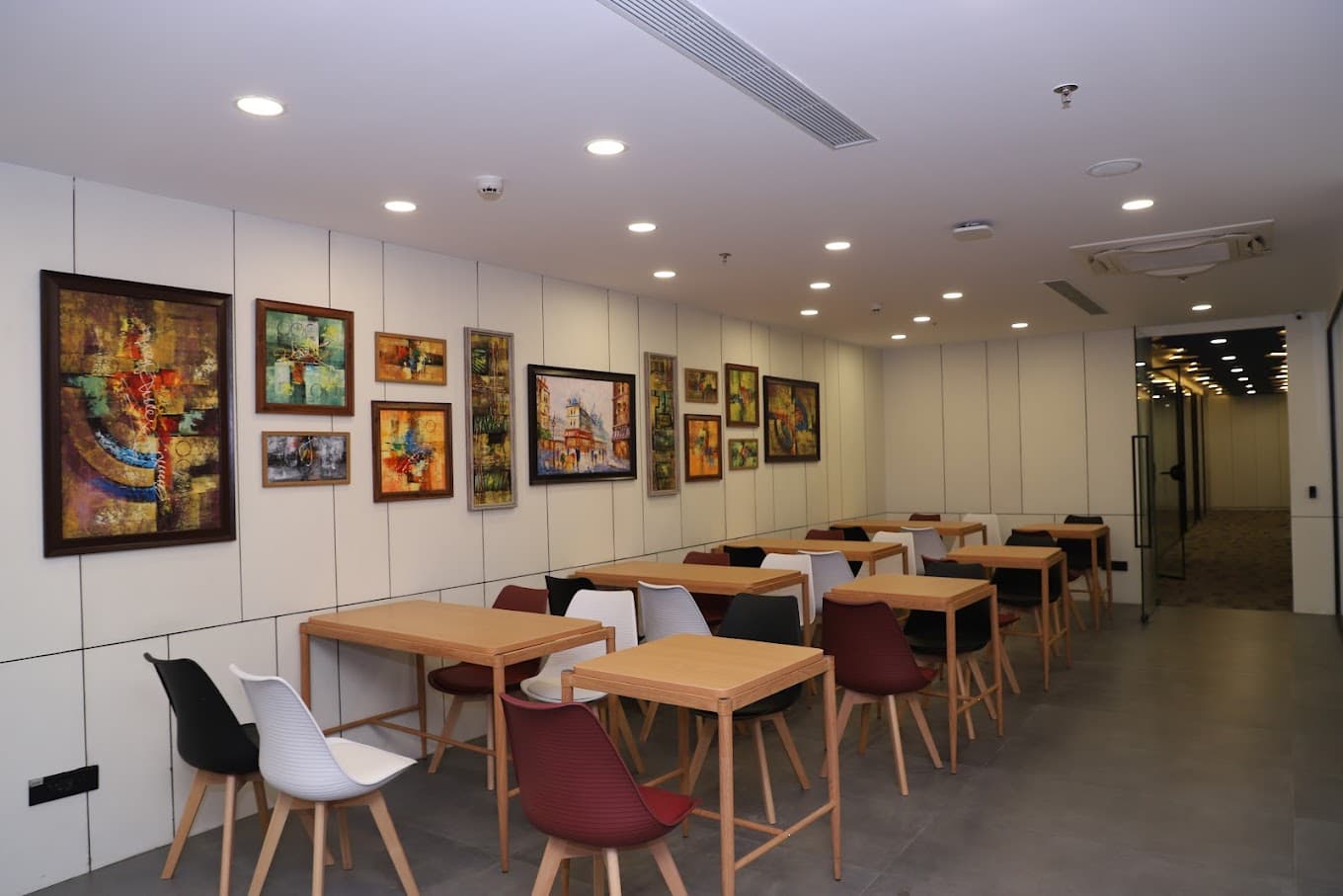 https://api.cohubindia.com/assets/uploads/20240922/GST_Virtual_office_in_Noida.JPG