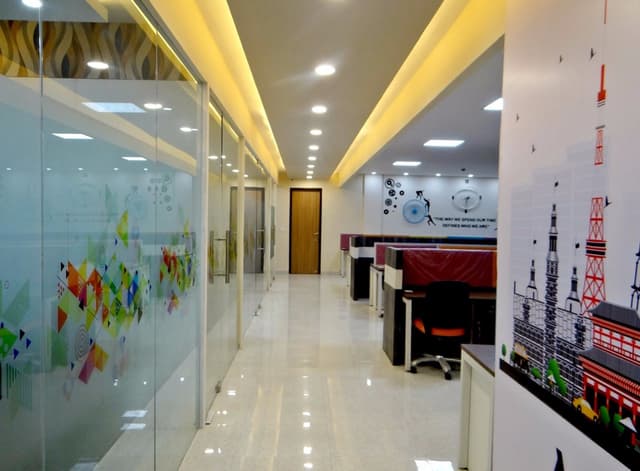 Qbicals,  H Block, Sector-63