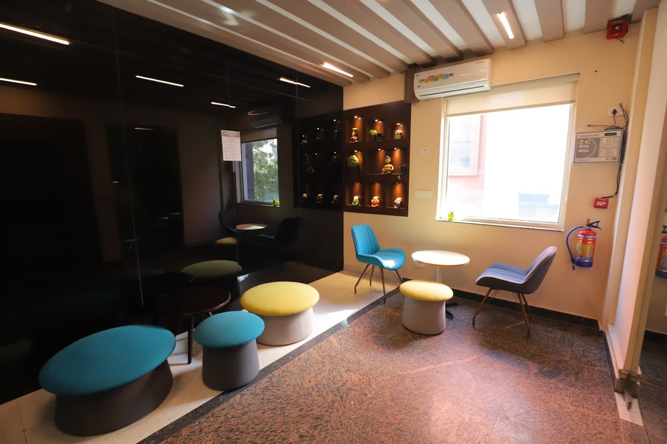 uploads/20240924/cheap_coworking_Noida.JPG